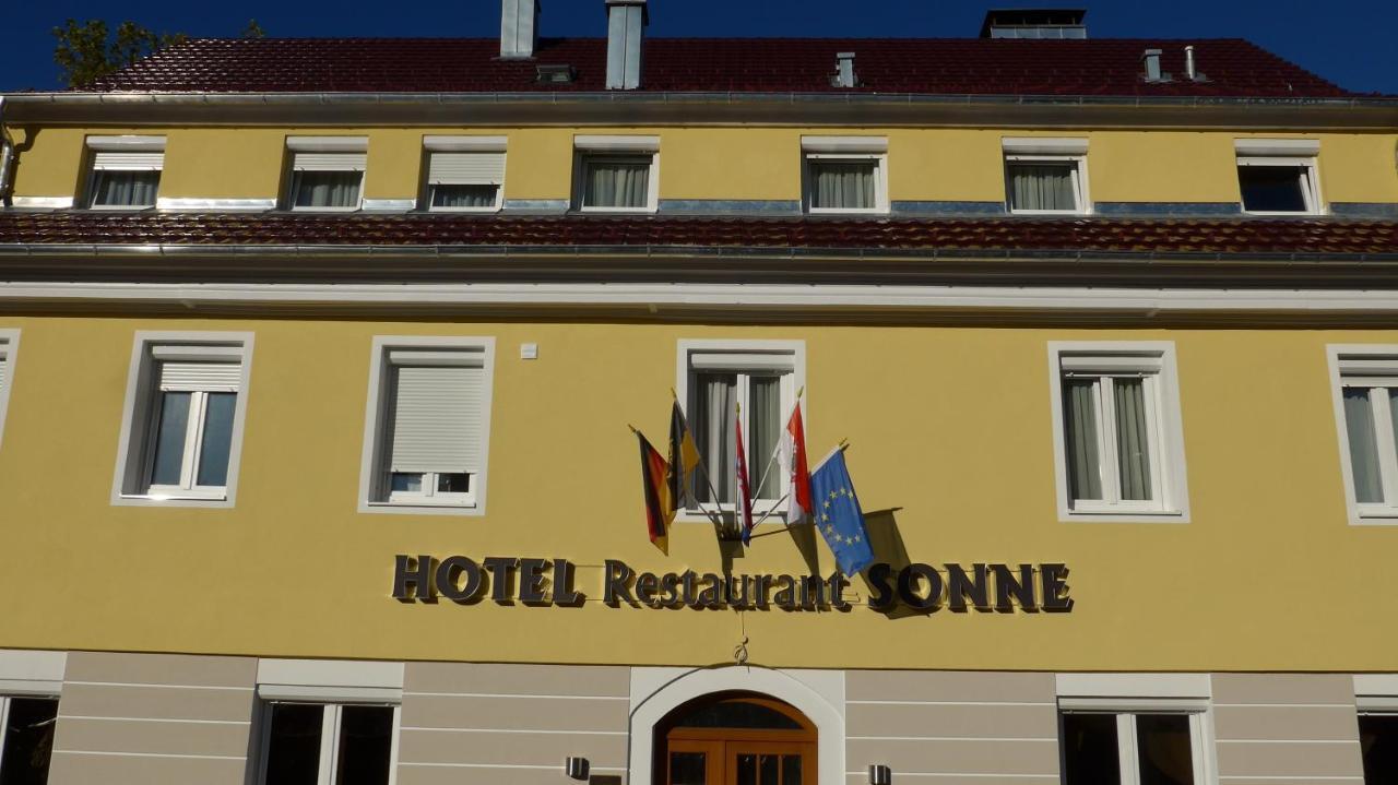 Hotel Sonne Weingarten  Exterior foto